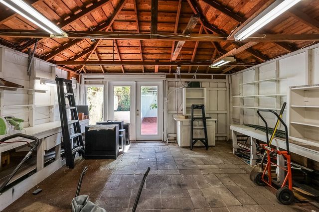 3413 Clary Avenue, Fort Worth, TX 76111