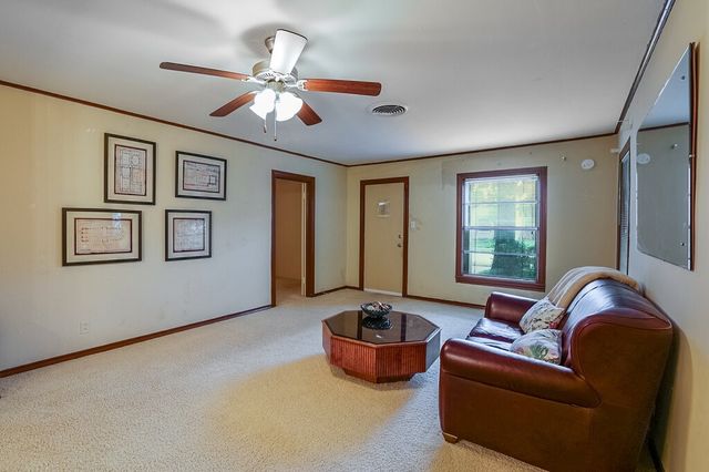 3413 Clary Avenue, Fort Worth, TX 76111