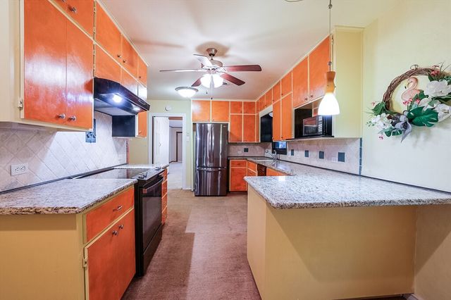 3413 Clary Avenue, Fort Worth, TX 76111
