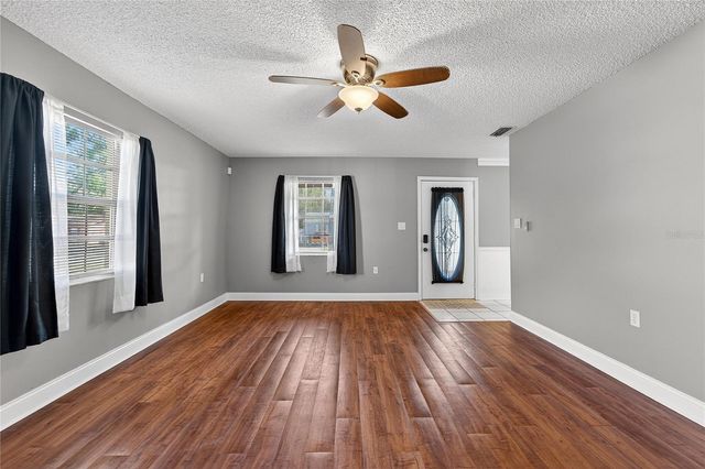 632 SWISS DRIVE, Lakeland, FL 33810