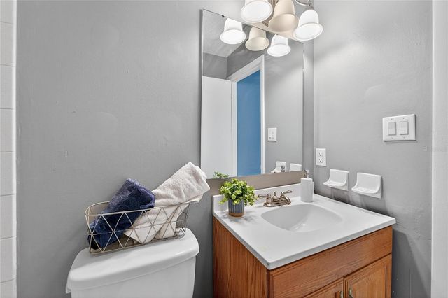 632 SWISS DRIVE, Lakeland, FL 33810