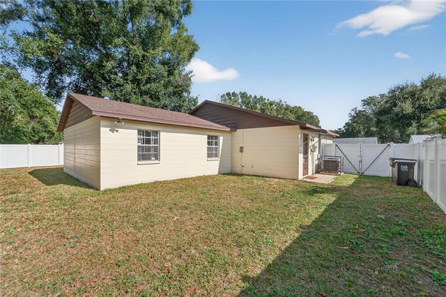 632 SWISS DRIVE, Lakeland, FL 33810