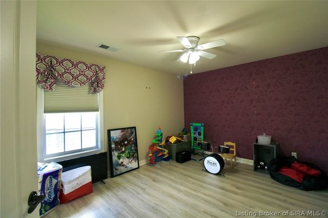 4415 Chickasawhaw Drive, Sellersburg, IN 47172