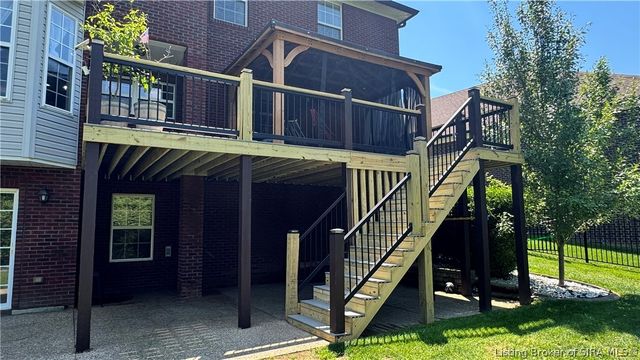 4415 Chickasawhaw Drive, Sellersburg, IN 47172