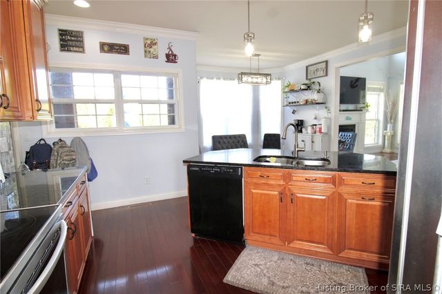 4415 Chickasawhaw Drive, Sellersburg, IN 47172
