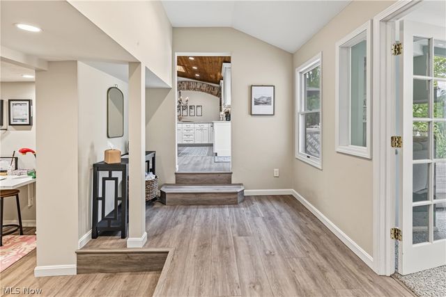 18050 Elliott Drive, Chagrin Falls, OH 44023