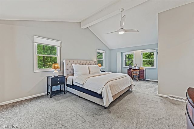 18050 Elliott Drive, Chagrin Falls, OH 44023
