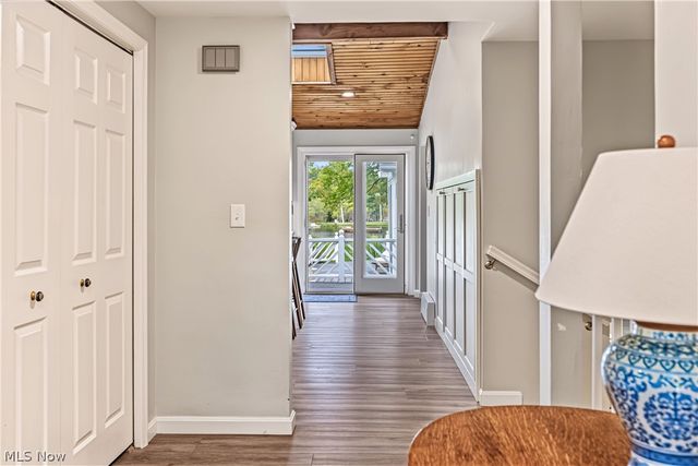 18050 Elliott Drive, Chagrin Falls, OH 44023