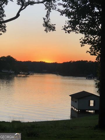 196 Old Plantation Trail NW, Milledgeville, GA 31061