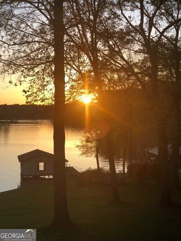 196 Old Plantation Trail NW, Milledgeville, GA 31061