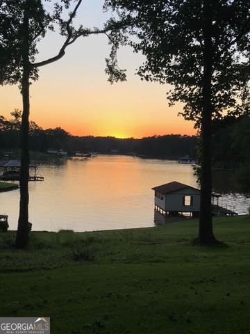 196 Old Plantation Trail NW, Milledgeville, GA 31061