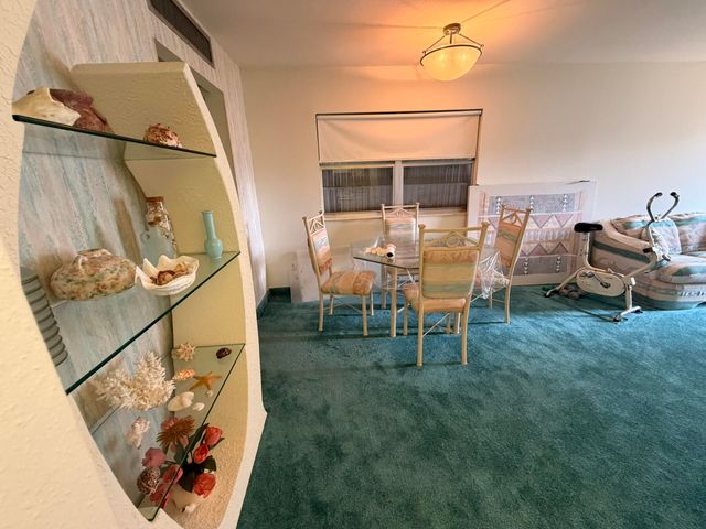 43 Valencia B, Delray Beach, FL 33446