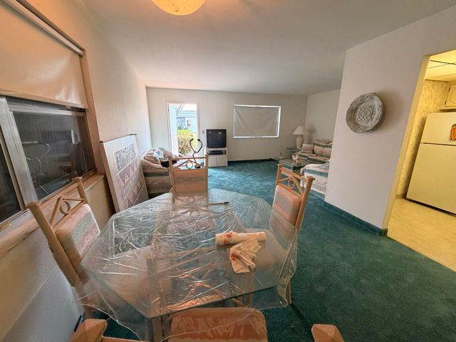 43 Valencia B, Delray Beach, FL 33446