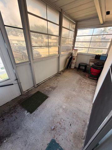 43 Valencia B, Delray Beach, FL 33446