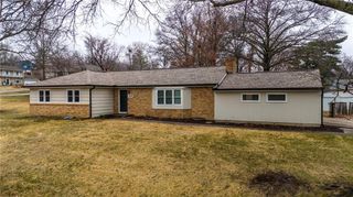 3106 Oakcrest Drive, Kansas City, MO 64151