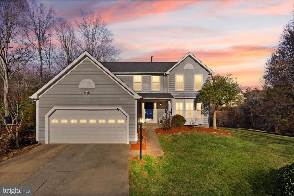 Image 1 of property listing at 16601 ACCOLON CT, Dumfries, VA 22025