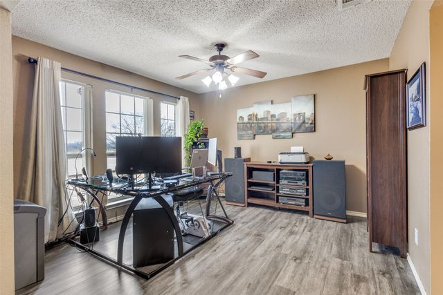 8009 Trophy Court, Rowlett, TX 75089