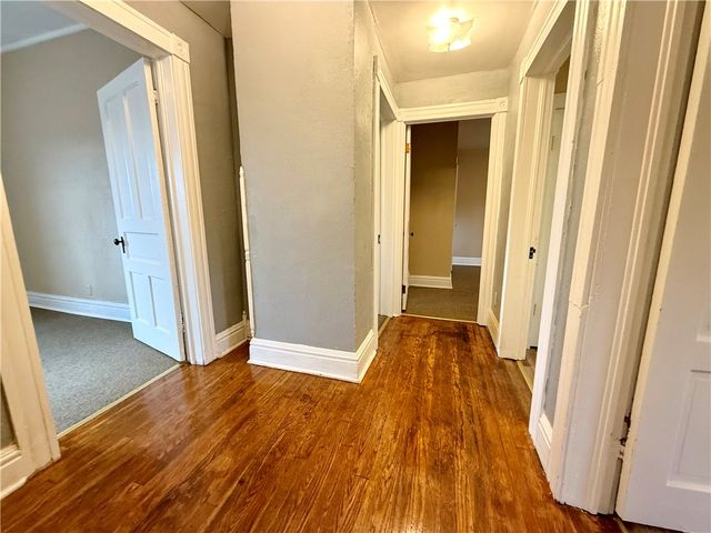 57 W Main St, Cowanshanock Twp, PA 16263