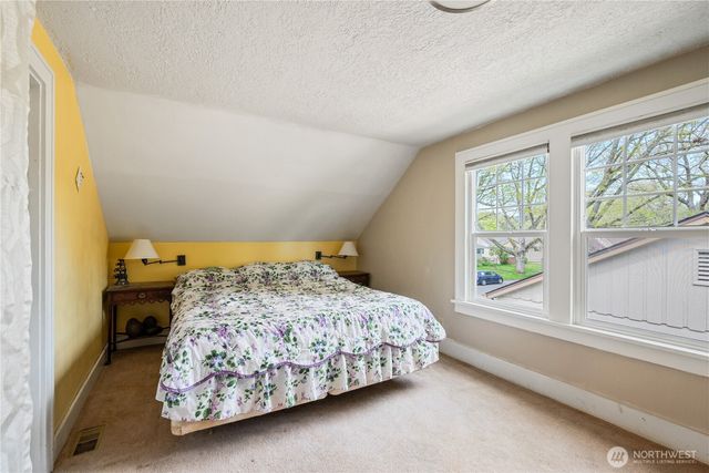 1644 22nd, Longview, WA 98632