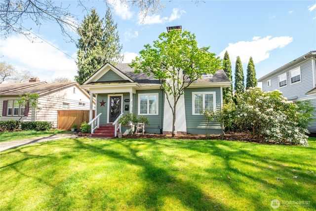 1644 22nd, Longview, WA 98632