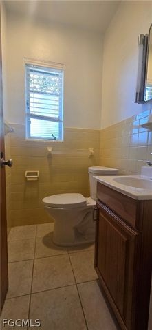 1662 Houston ST, Fort Myers, FL 33901