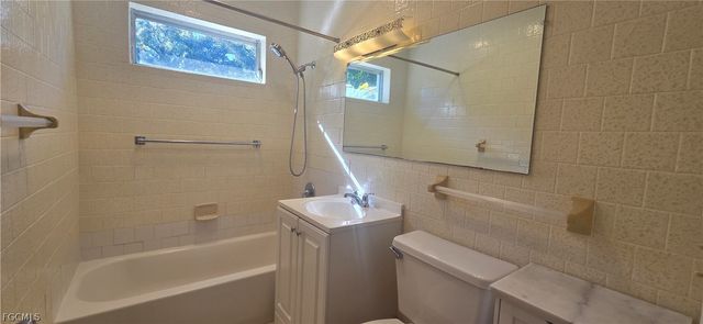 1662 Houston ST, Fort Myers, FL 33901