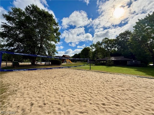 17956 Elliott Drive, Chagrin Falls, OH 44023