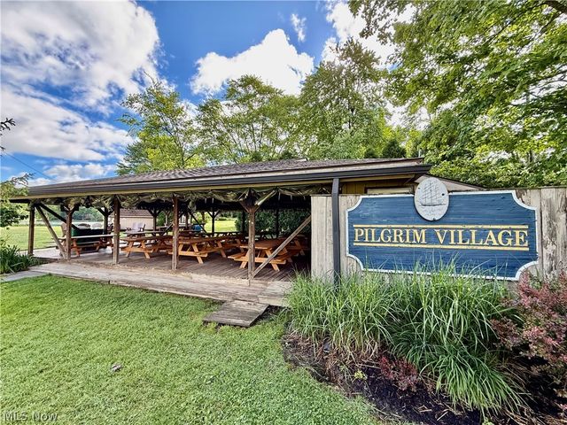 17956 Elliott Drive, Chagrin Falls, OH 44023