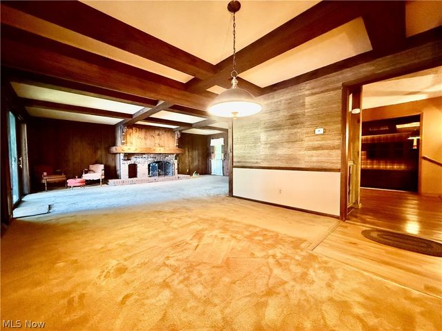 17956 Elliott Drive, Chagrin Falls, OH 44023