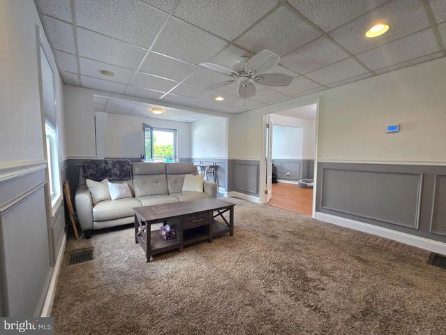 8206 W END DR W, Orchard Beach, MD 21226