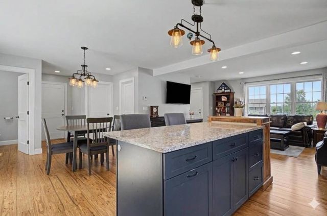20 Beaumont Drive, Dover, NH 03820