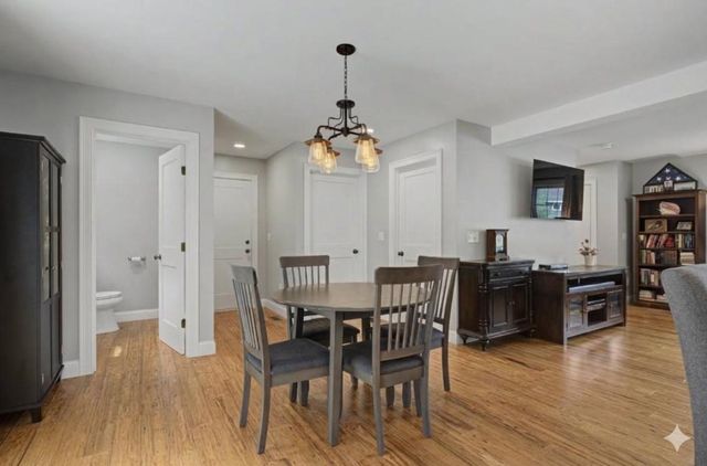 20 Beaumont Drive, Dover, NH 03820