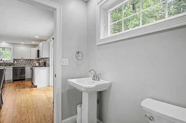 20 Beaumont Drive, Dover, NH 03820