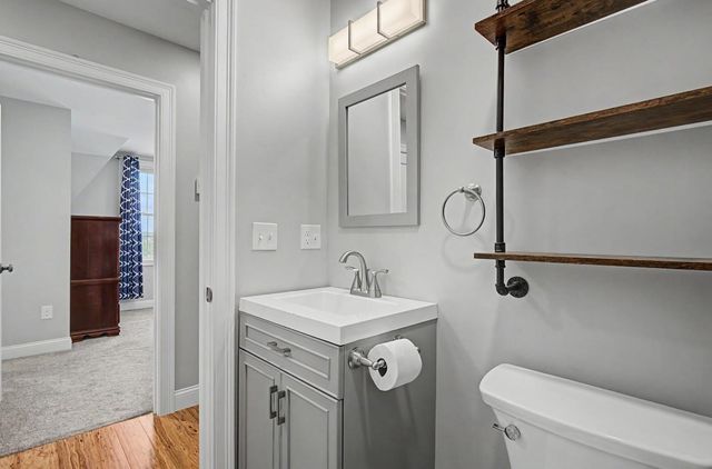 20 Beaumont Drive, Dover, NH 03820