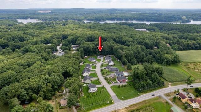 20 Beaumont Drive, Dover, NH 03820