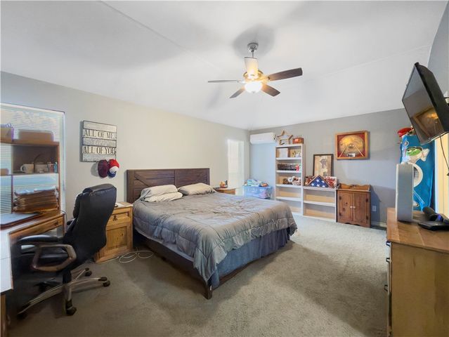 1702 Beaver Pond Court, Bryan, TX 77807
