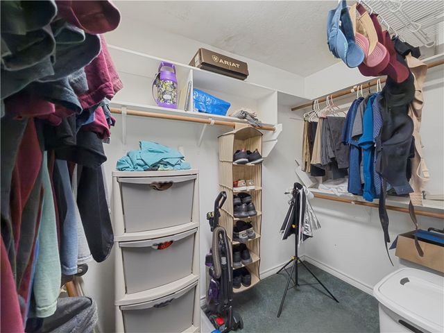 1702 Beaver Pond Court, Bryan, TX 77807