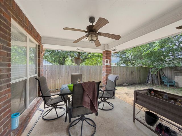 1702 Beaver Pond Court, Bryan, TX 77807