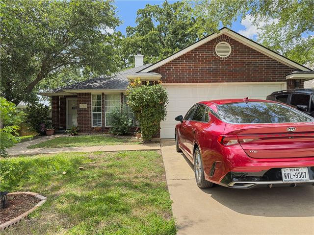 1702 Beaver Pond Court, Bryan, TX 77807