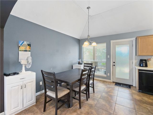 1702 Beaver Pond Court, Bryan, TX 77807