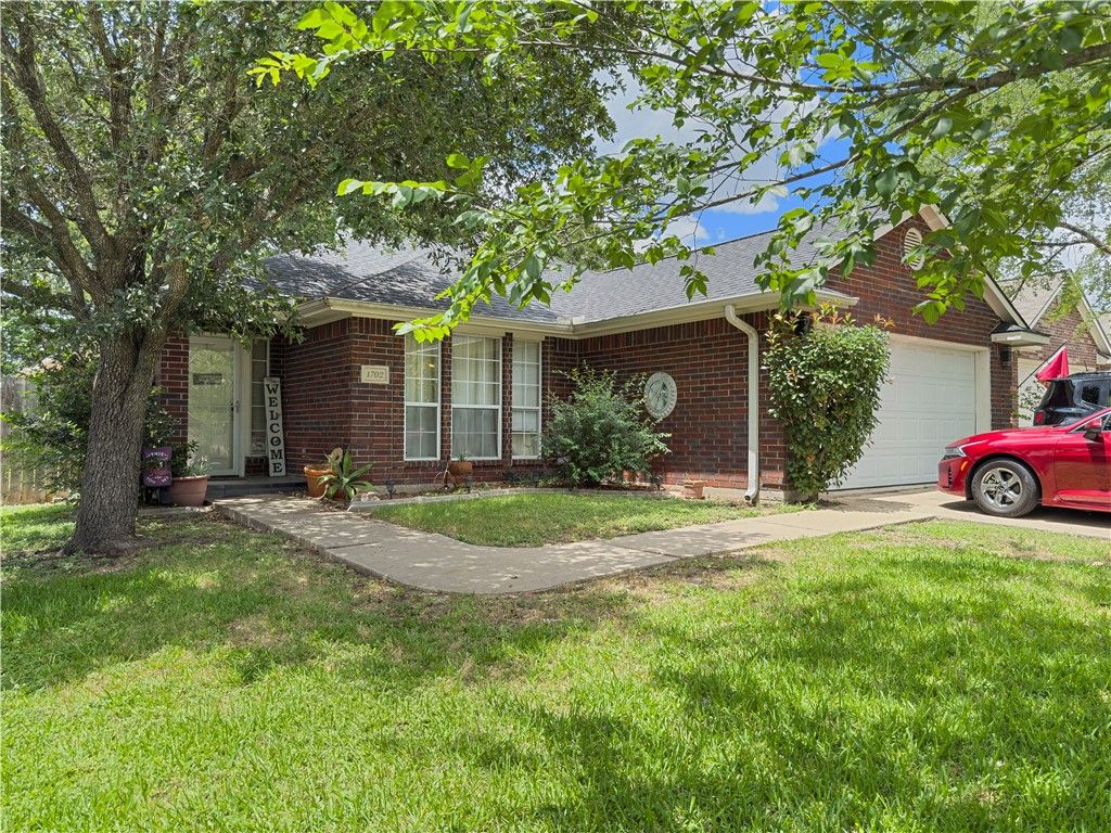 1702 Beaver Pond Court, Bryan, TX 77807