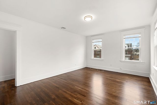 155 Elm Street 12, West Haven, CT 06516