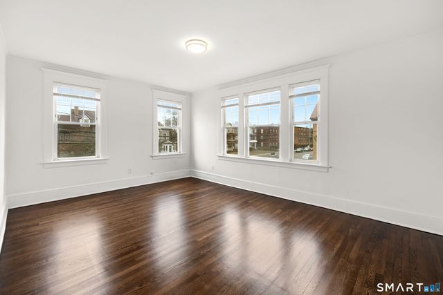 155 Elm Street 12, West Haven, CT 06516