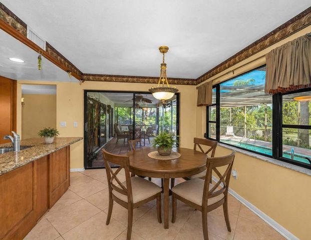 760 VILLAGE WAY, Palm Harbor, FL 34683