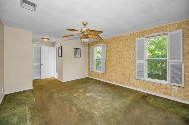 760 VILLAGE WAY, Palm Harbor, FL 34683