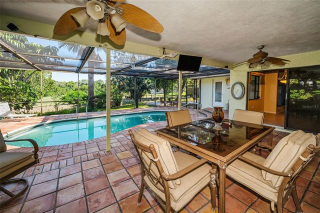 760 VILLAGE WAY, Palm Harbor, FL 34683