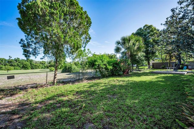 760 VILLAGE WAY, Palm Harbor, FL 34683