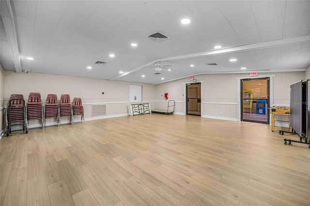 760 VILLAGE WAY, Palm Harbor, FL 34683