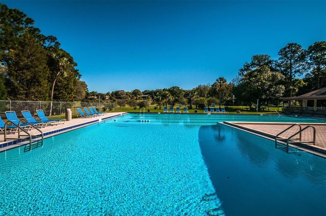 760 VILLAGE WAY, Palm Harbor, FL 34683