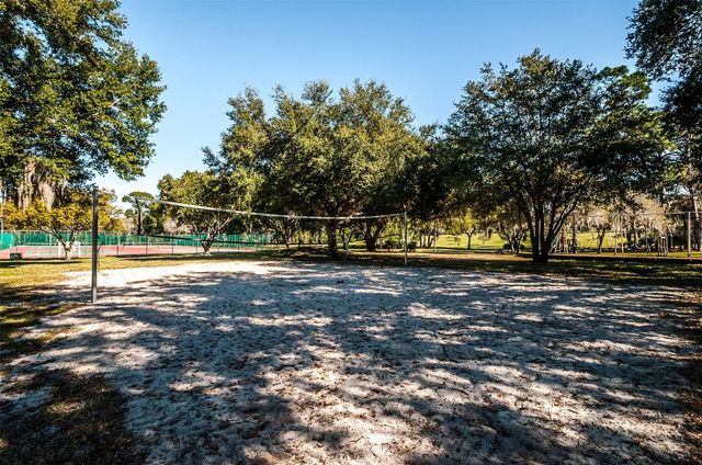 760 VILLAGE WAY, Palm Harbor, FL 34683